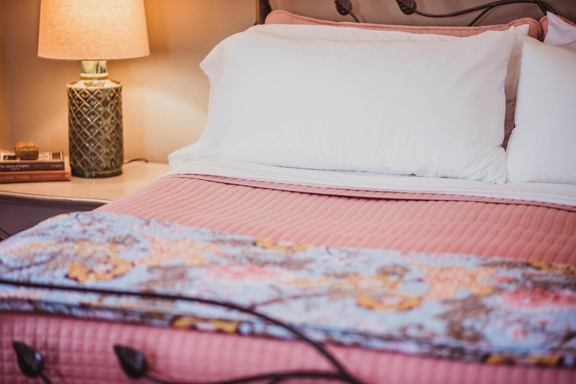 The Claiborne Bed And Breakfast Rocky Mount Eksteriør bilde