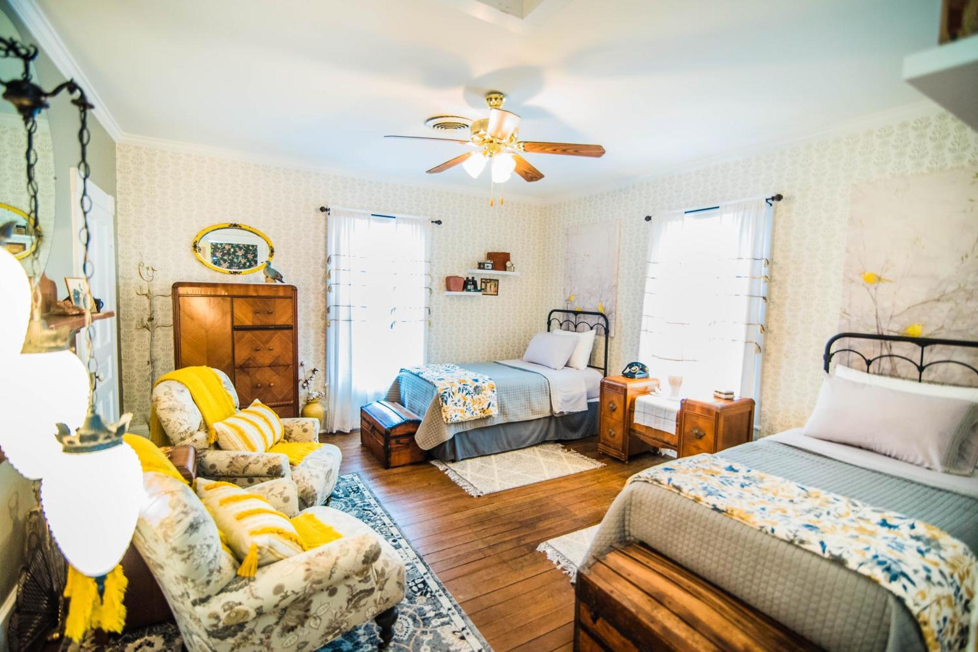 The Claiborne Bed And Breakfast Rocky Mount Eksteriør bilde